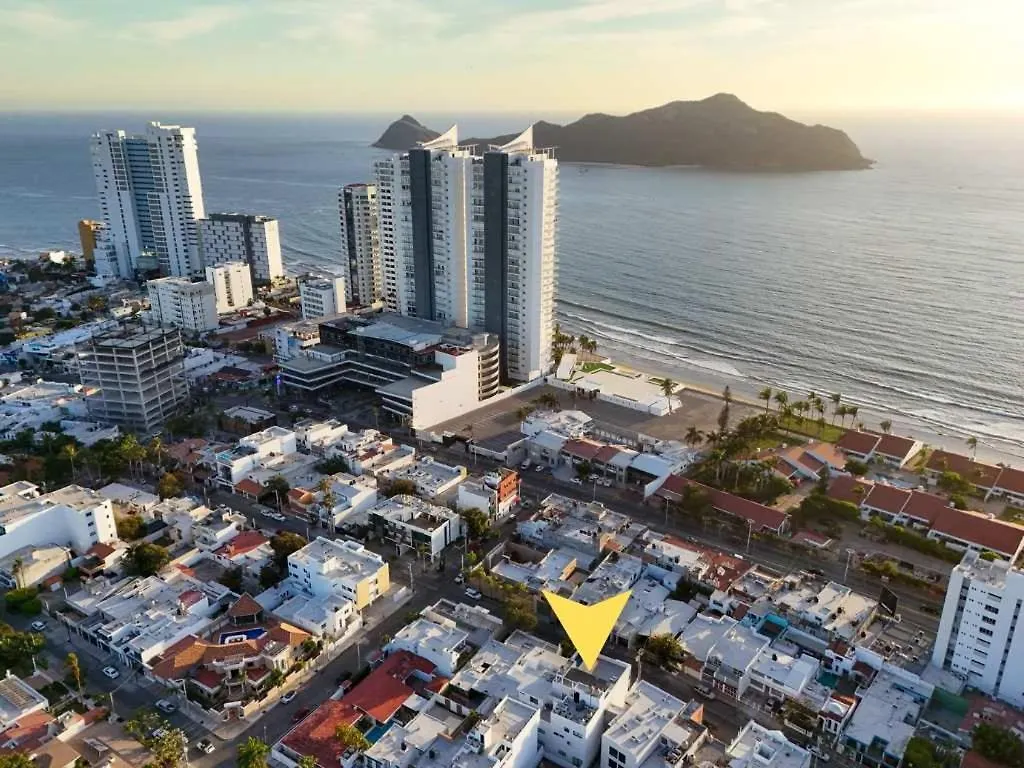 Depa A 1 Cuadra De La Playa Con Alberca - Maria Barbara Διαμέρισμα Mazatlán